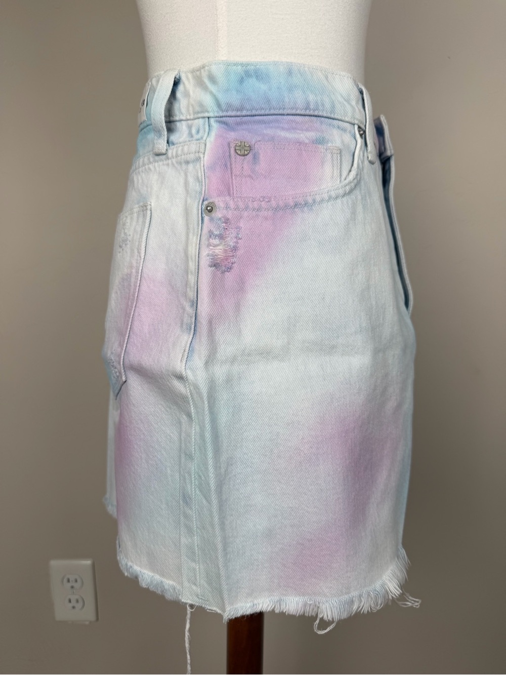 Hudson Jeans The Viper Tie Dye Mini Skirt Size:  30 - Picture 5 of 15